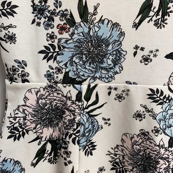 H&M DIVIDED A-line Dress - size 8 - Picture 3 of 4